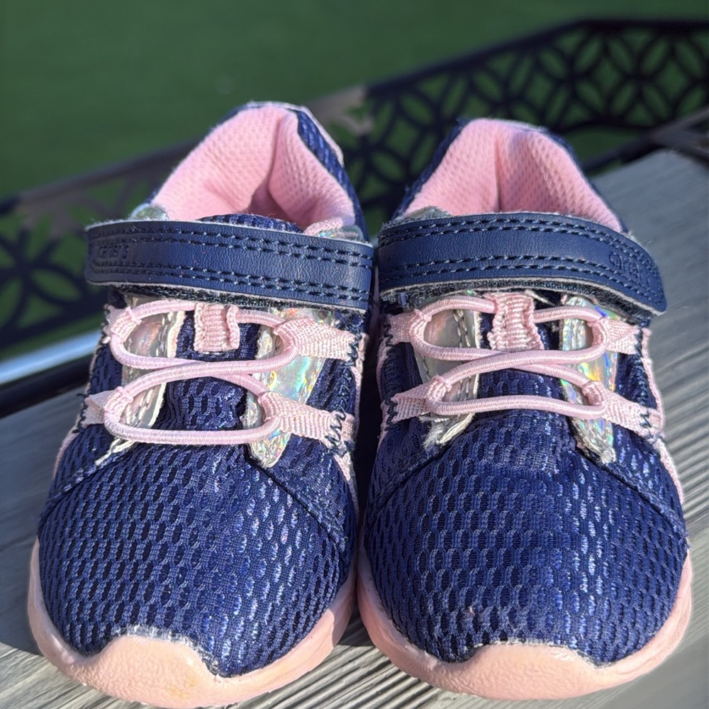Carter’s Unisex Toddler Hoppy Slip On Athletic Sneaker (Size: 6) EUC